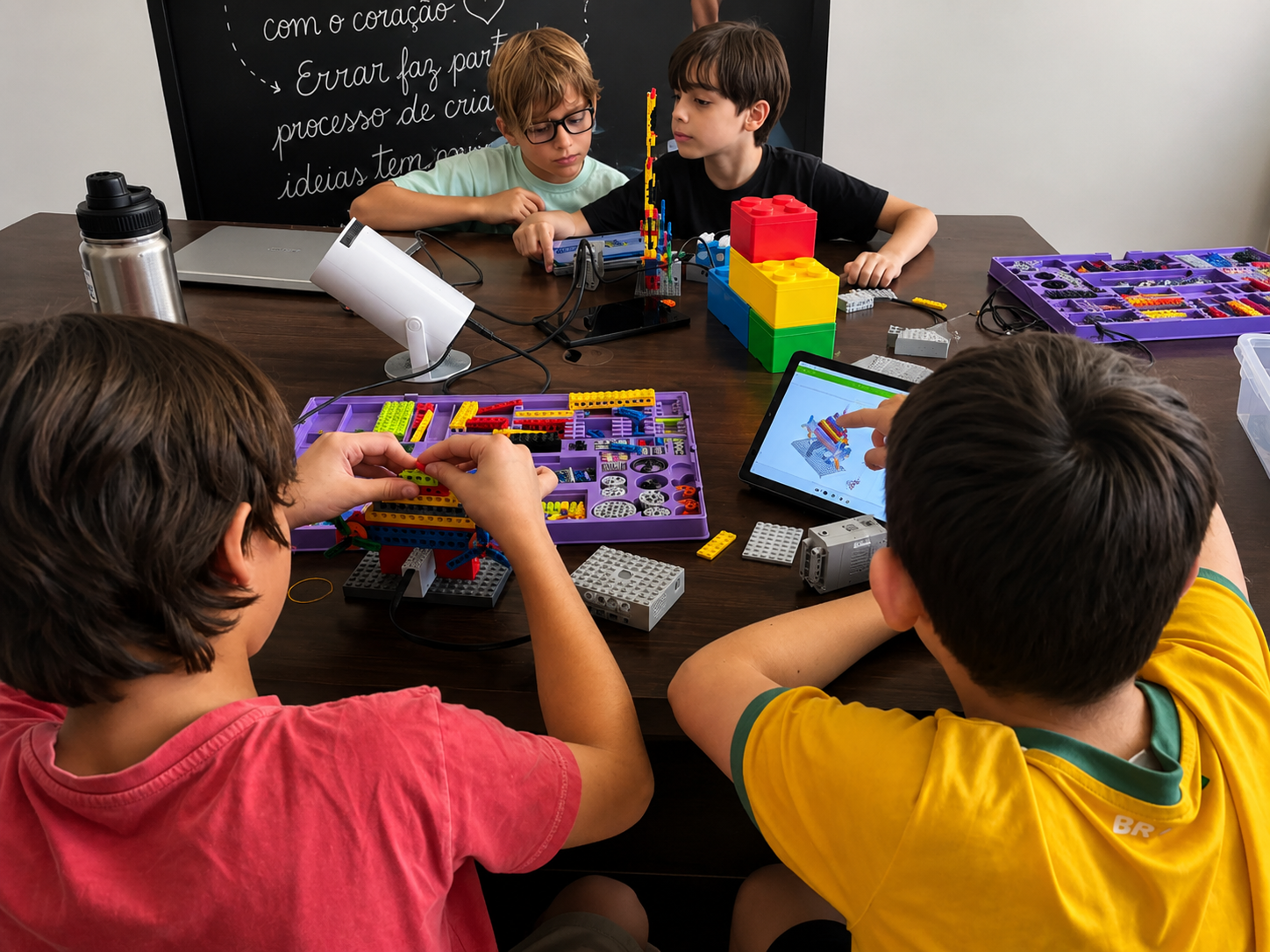 Turma SkillHub em aula